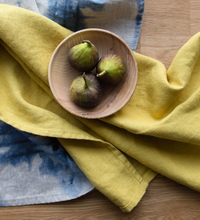 Load image into Gallery viewer, Linen Kitchen Towel Lemon Curry
